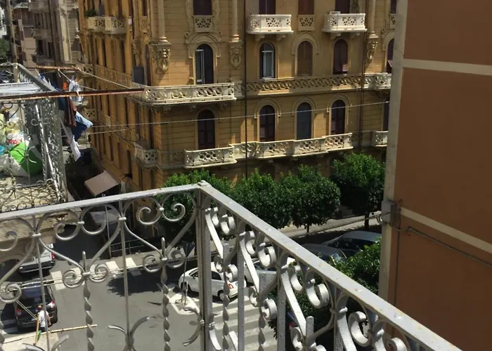 Πανσιόν La Perla Del Golfo