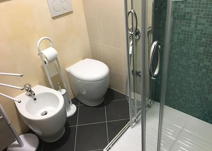 La Perla Del Golfo Πανσιόν 3*