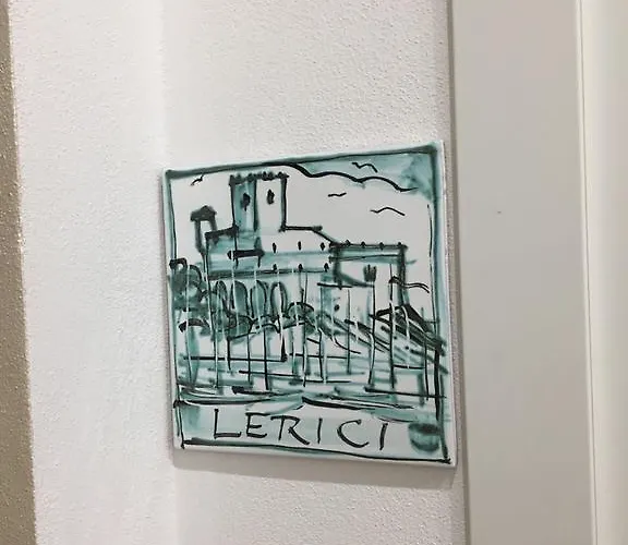 Πανσιόν La Perla Del Golfo 3*