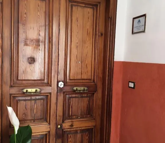 Πανσιόν La Perla Del Golfo