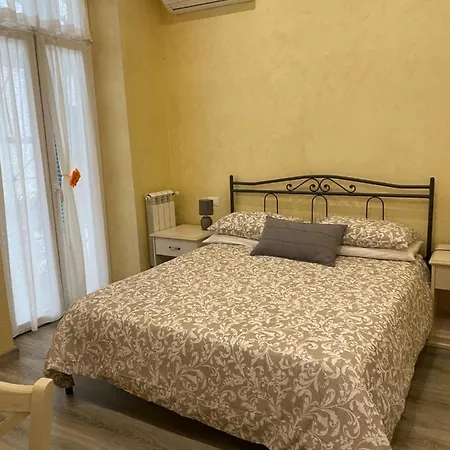 Affittacamere La Perla Del Golfo 2*
