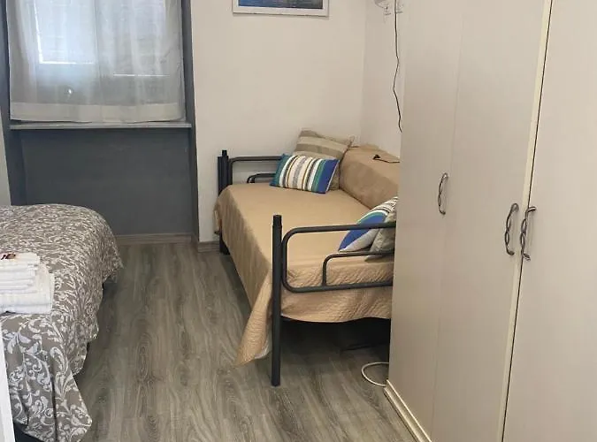 בית הארחה La Perla Del Golfo 3*